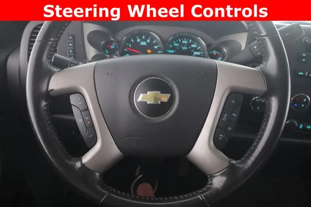 Used 2014 Red Chevrolet LT image 4