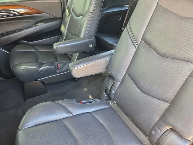 Used 2020 White Cadillac Luxury image 24