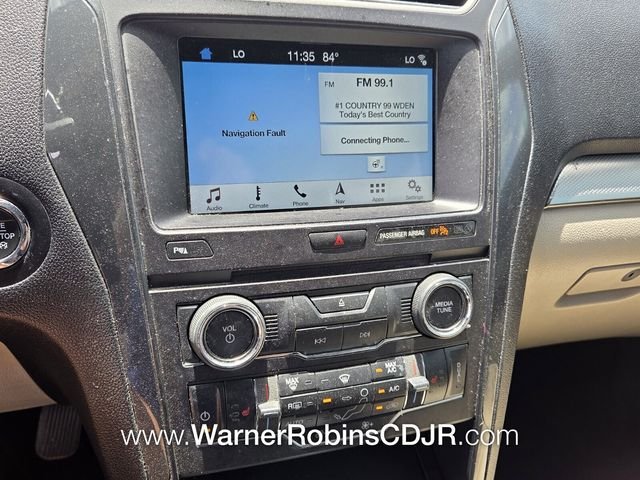 Used 2018 White Ford XLT image 20