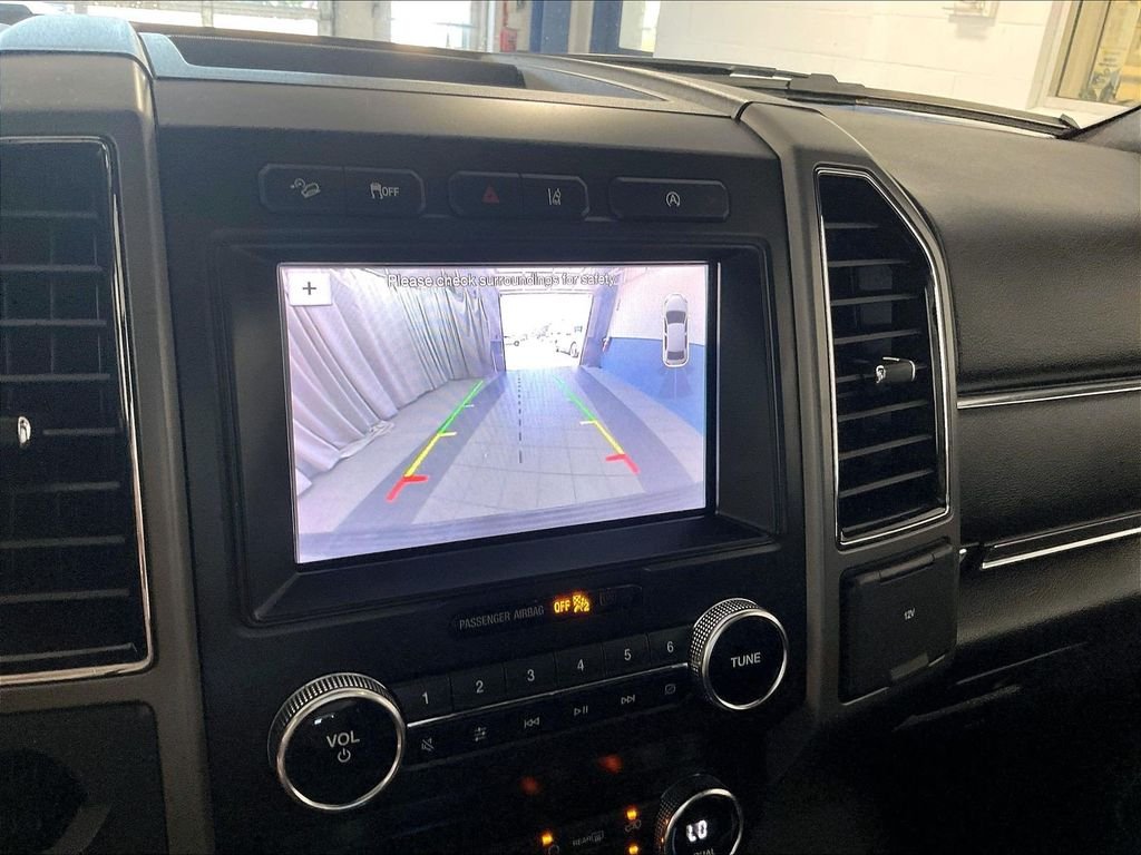 Used 2019 Blue Ford XLT image 20