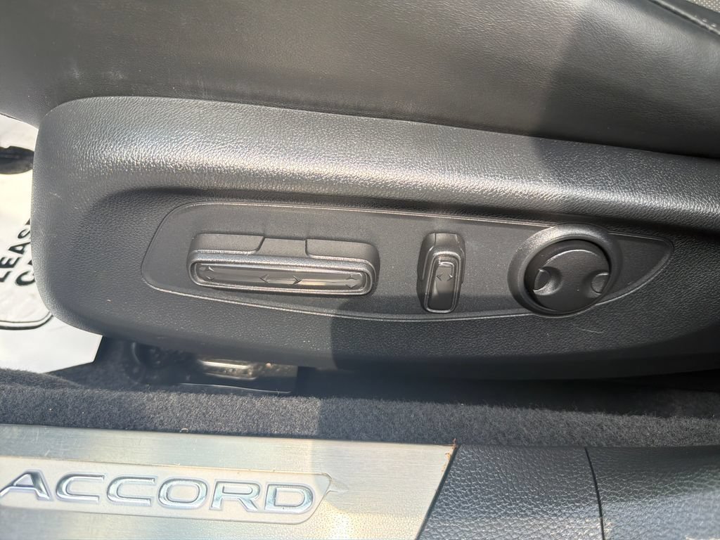 2023 Honda Accord Hybrid Touring - Photo 38