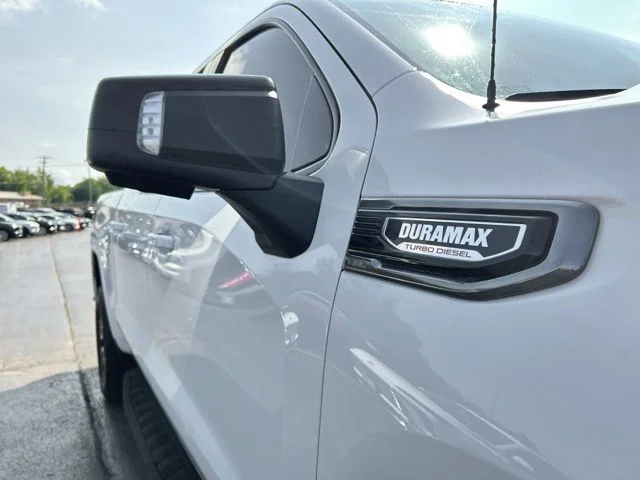 Used 2022 White GMC AT4 image 14