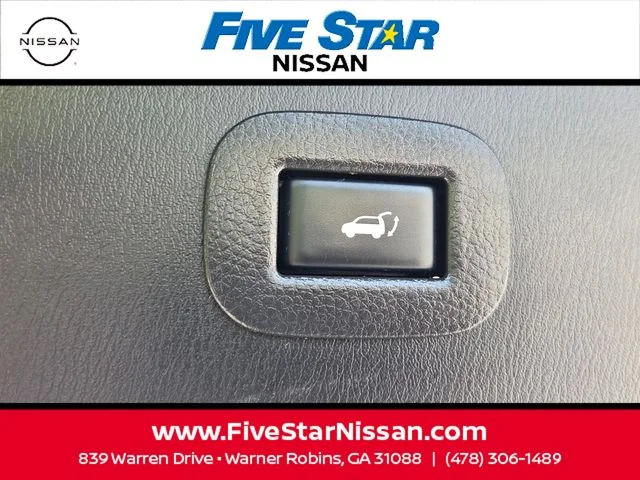 Used 2020 Black Nissan SL image 13