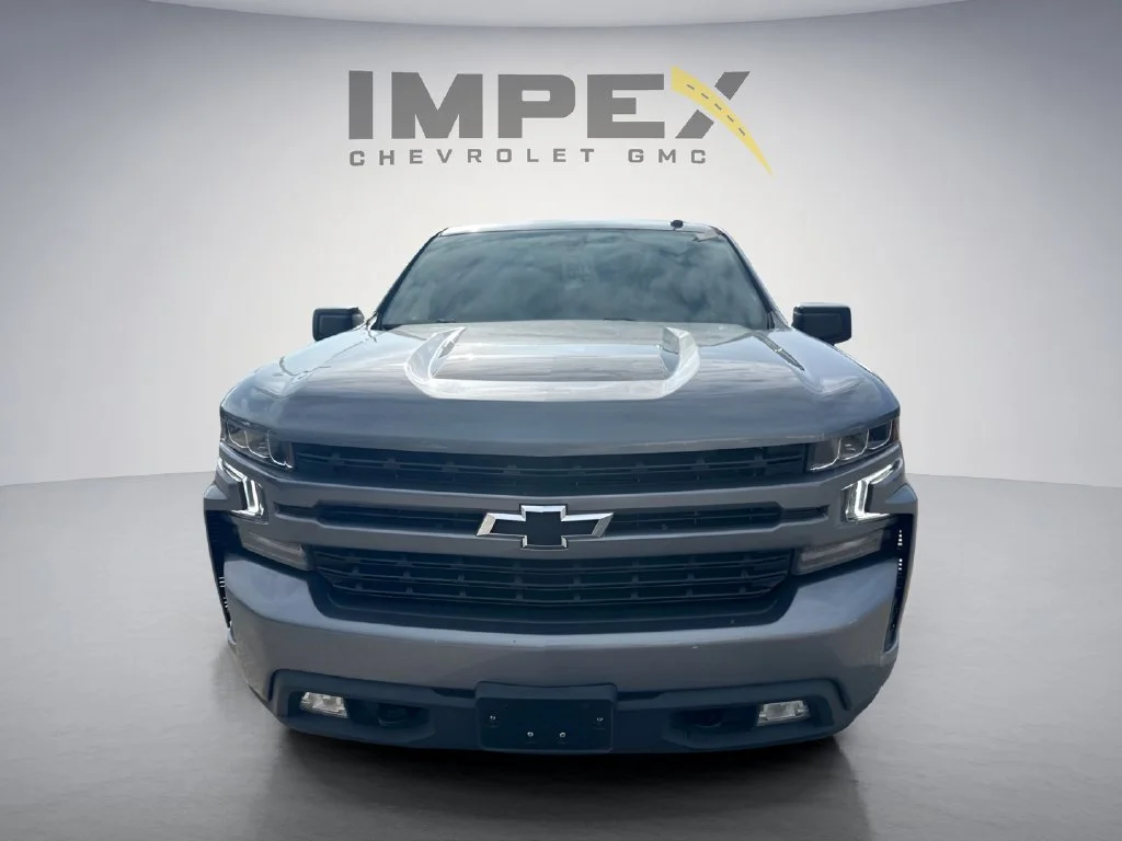Used 2021 Satin Steel Metallic Chevrolet RST image 8