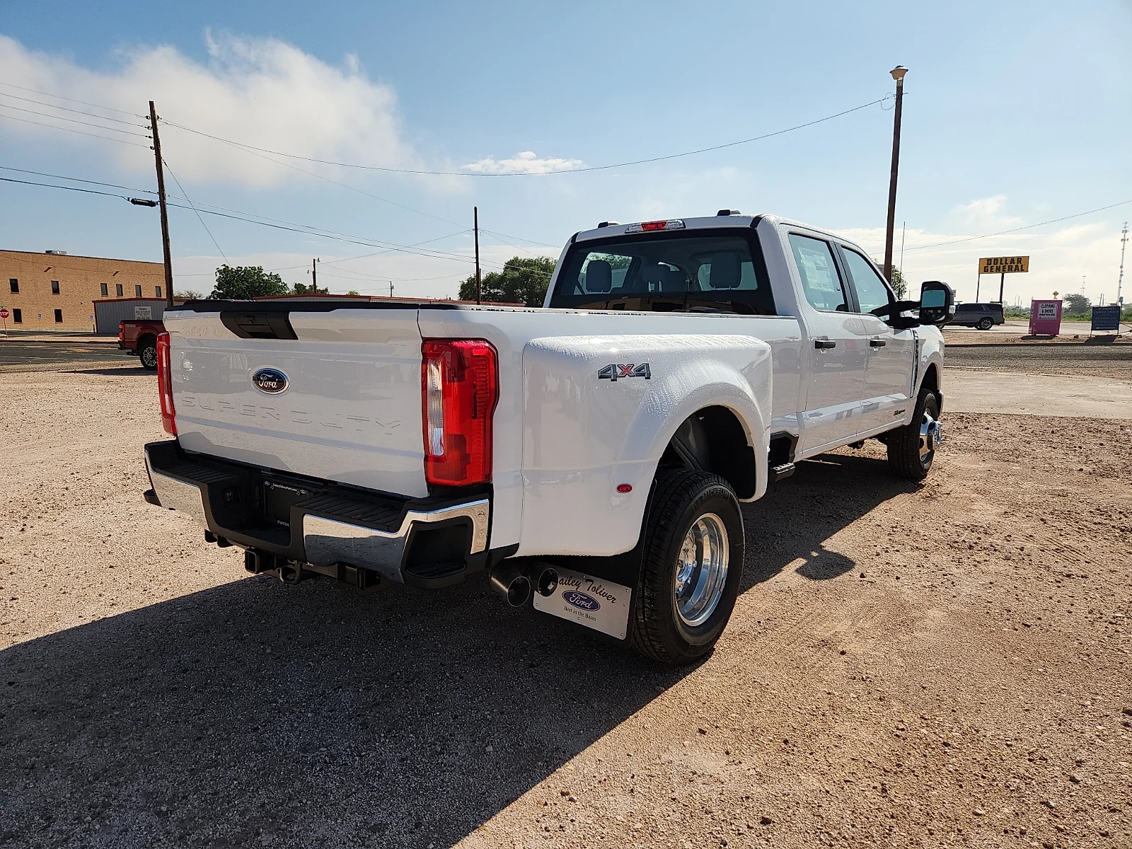 New 2026 Oxford White Ford XL image 7