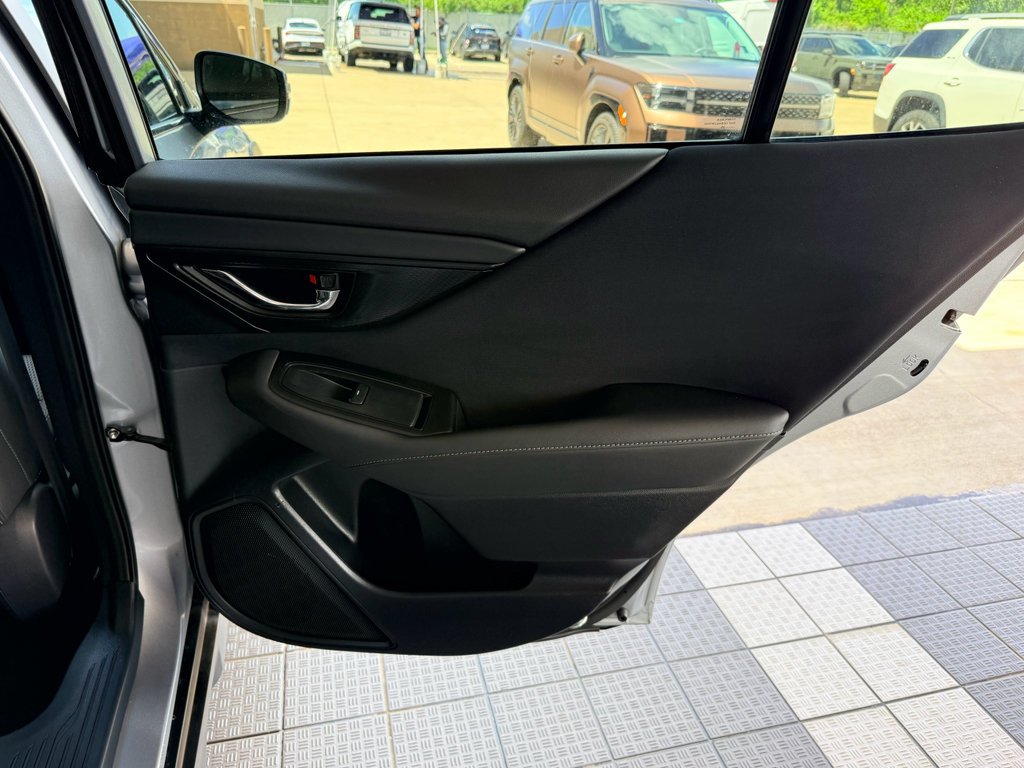 Used 2025 Ice Silver Metallic Subaru Premium image 15