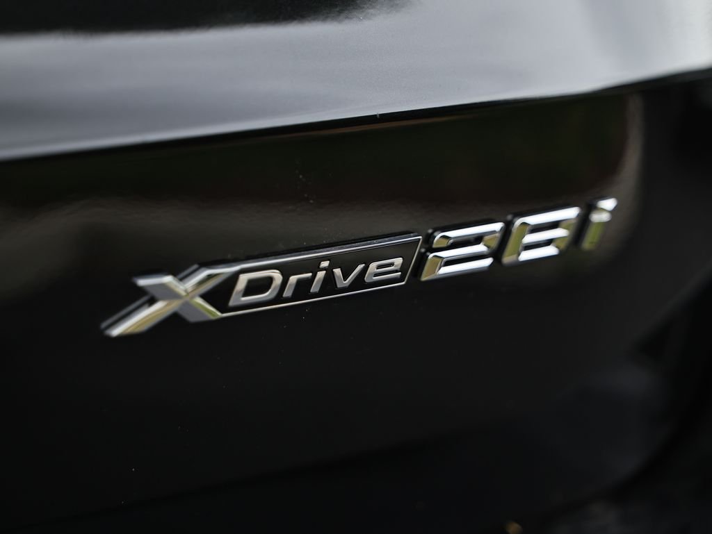 New 2026 Black Sapphire Metallic BMW xDrive28i image 7