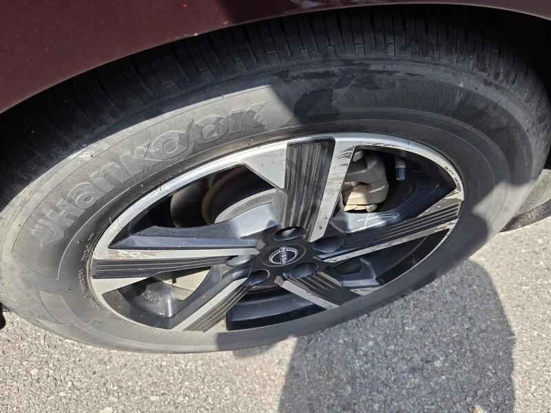 Used 2025 Rosewood NISSAN SV CVT image 8
