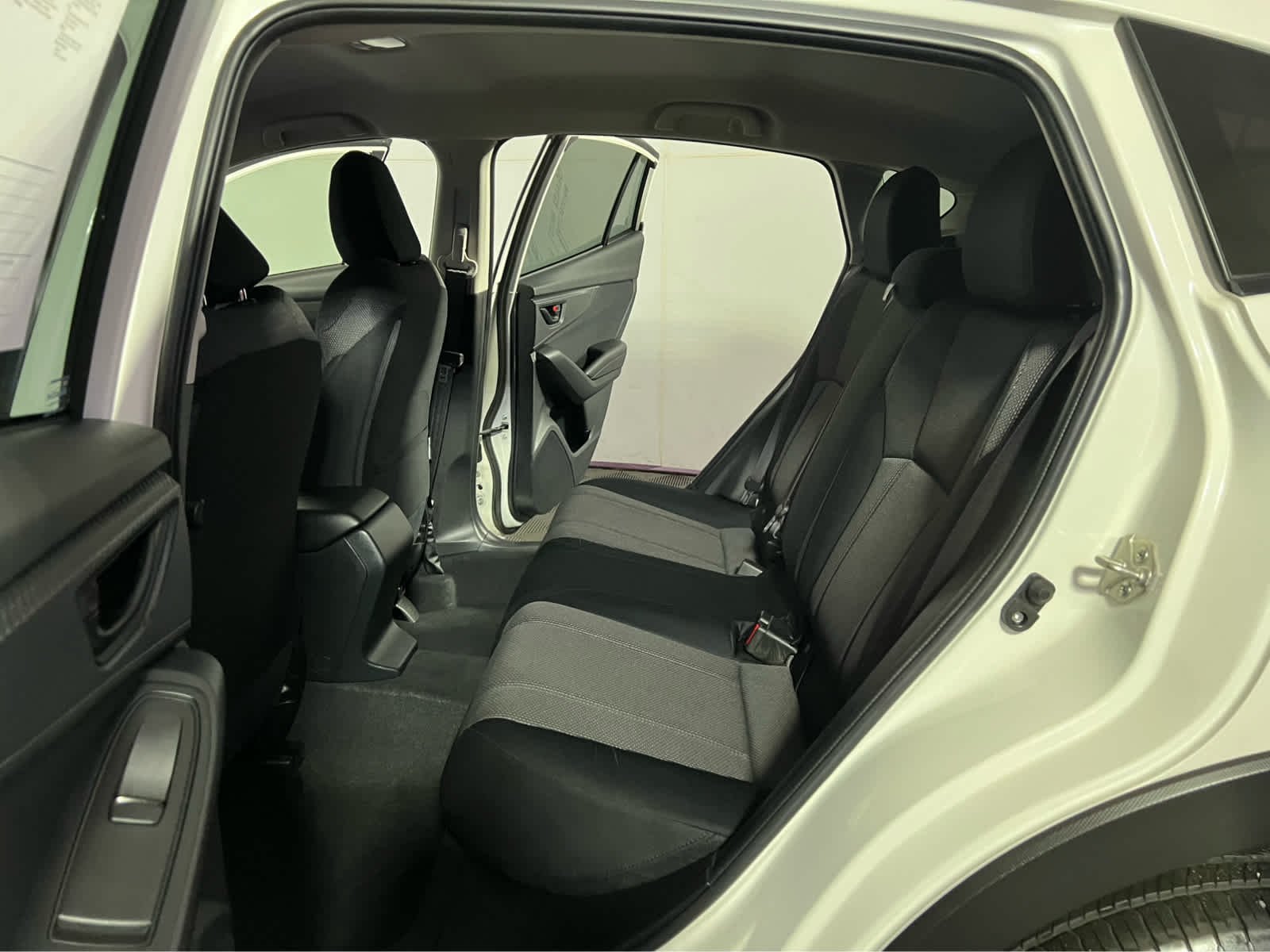 Used 2021 Crystal White Pearl Subaru  image 22