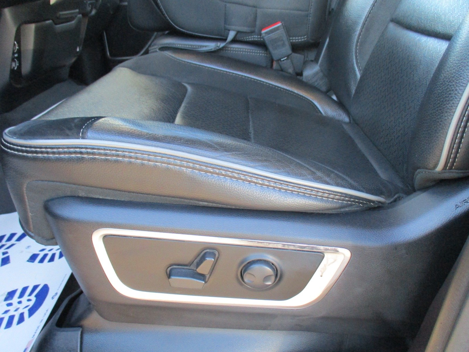 2022 RAM Ram 1500 Pickup Laramie - Photo 14