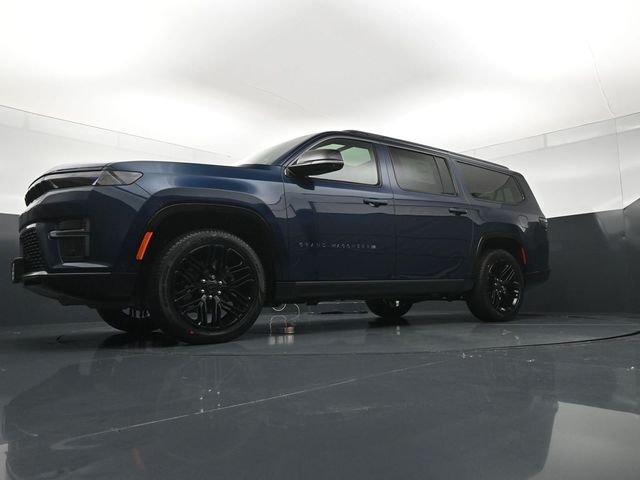New 2026 Fathom Blue Pearl-Coat Exterior Paint (Late Availability) Jeep Limited Reserve image 20