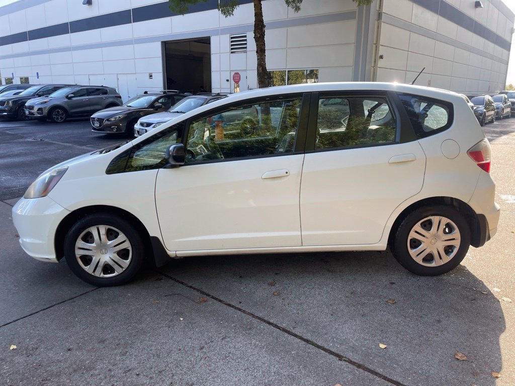 Used 2010 White Honda Base image 6