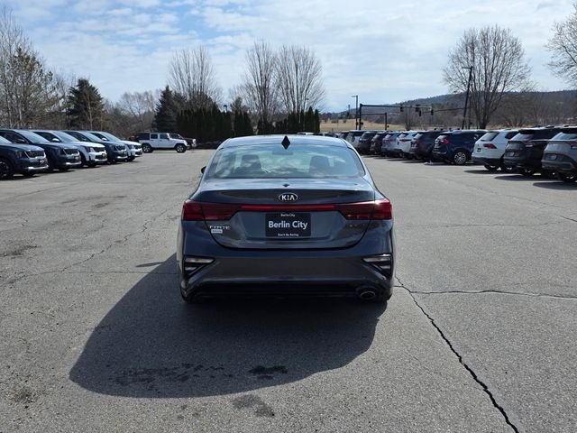Used 2019 Gray Kia LXS image 7