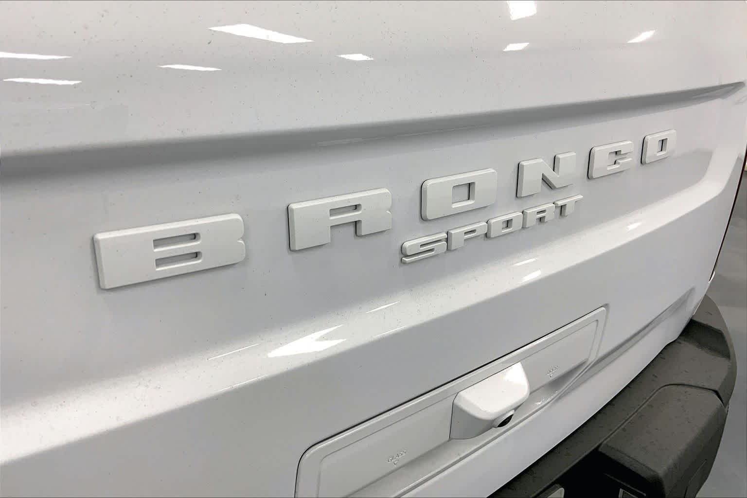 New 2026 Oxford White Ford Outer Banks® image 12