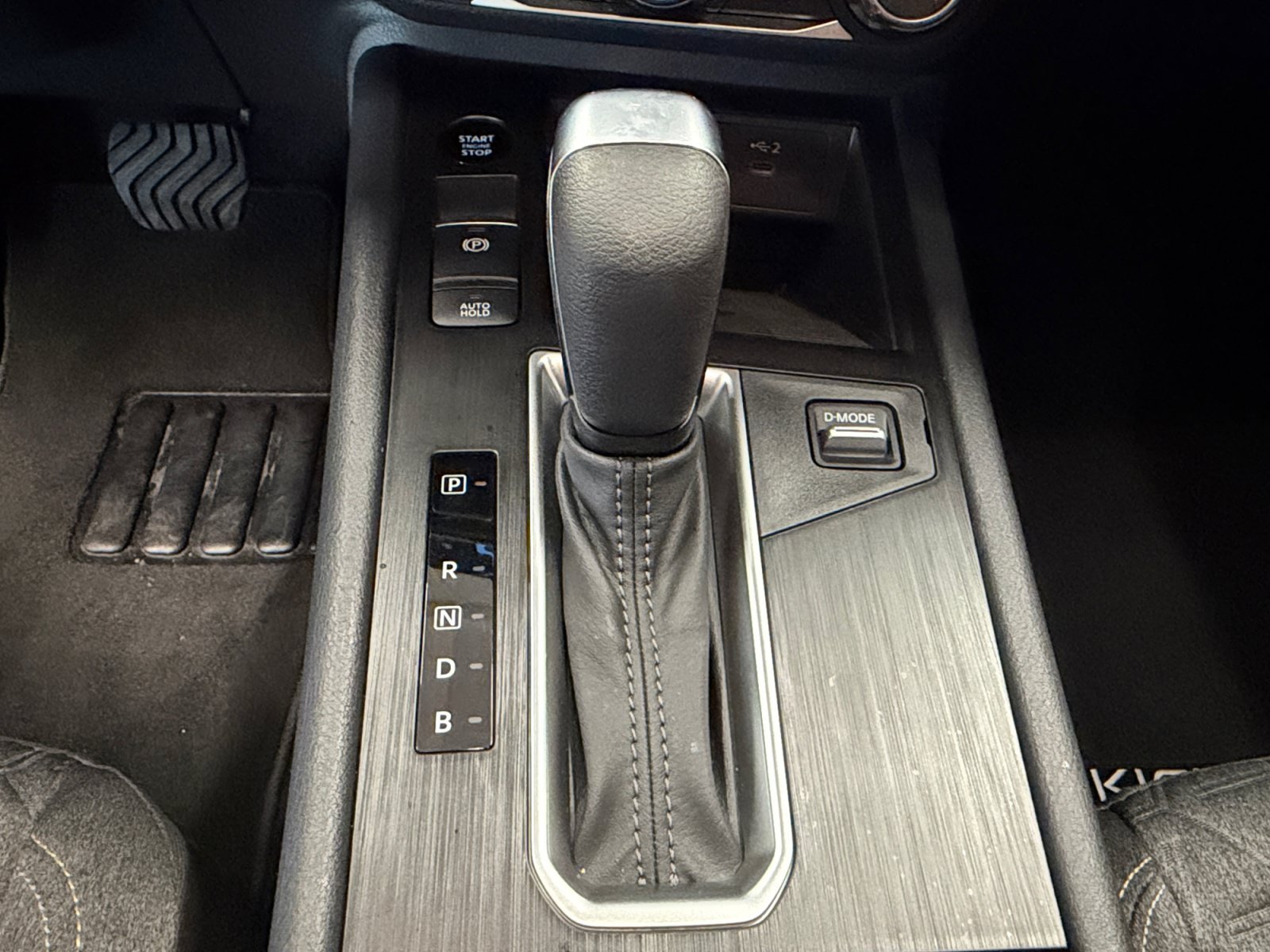 Used 2025 Gun Metallic Nissan SV image 21