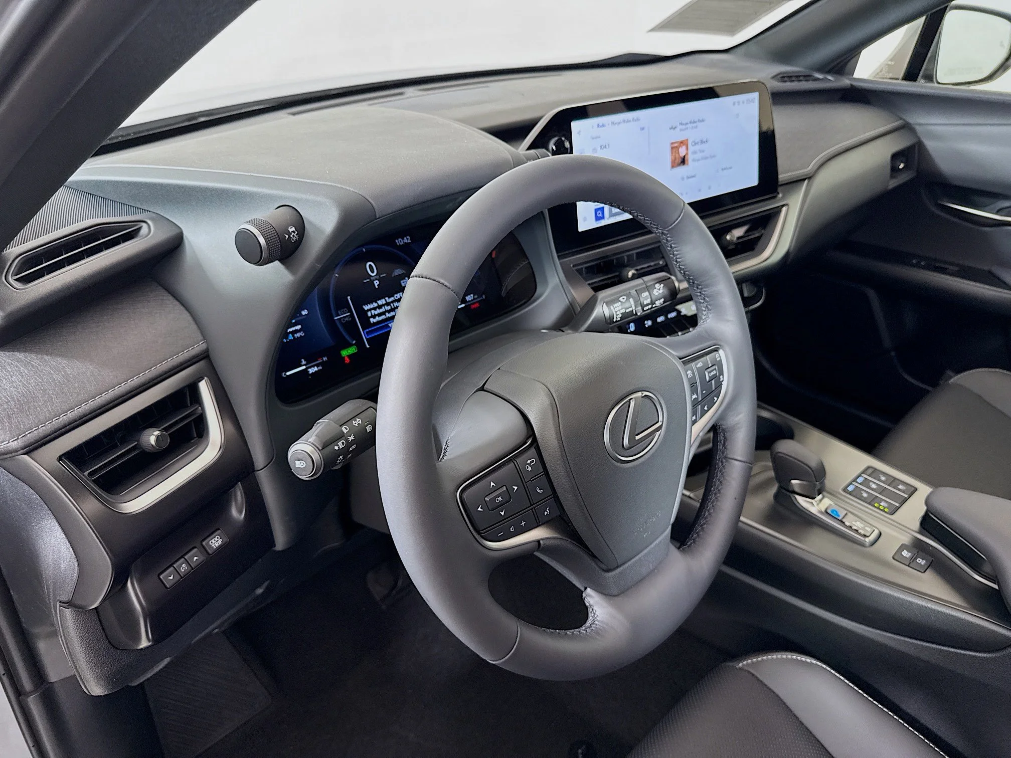 Certified Used 2026 Iridium Lexus 300h Premium image 9