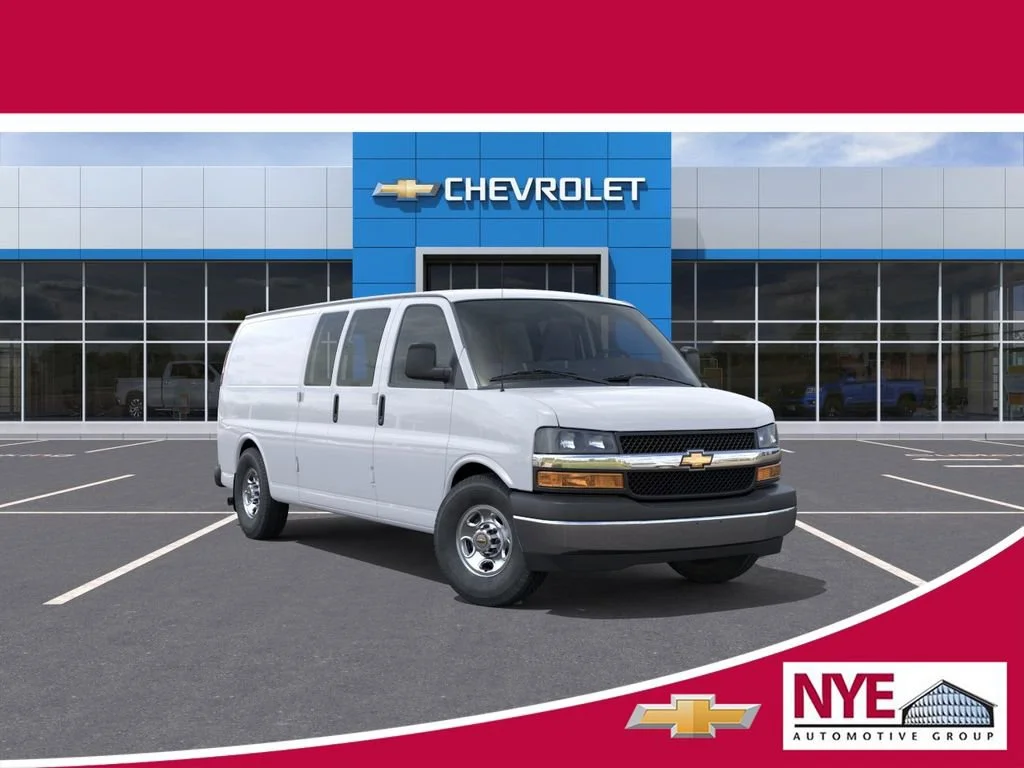 2026 Chevrolet Express 2500 Extended Work Van HD's photo