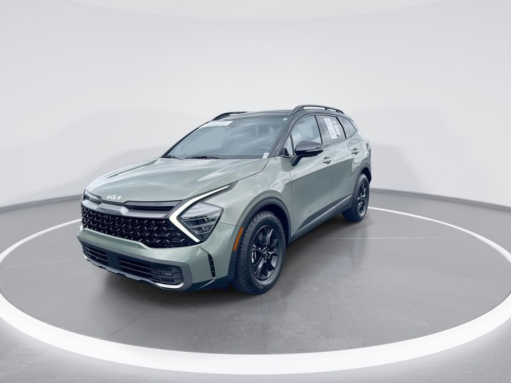 Used 2024 Green Kia X-Pro Prestige image 4