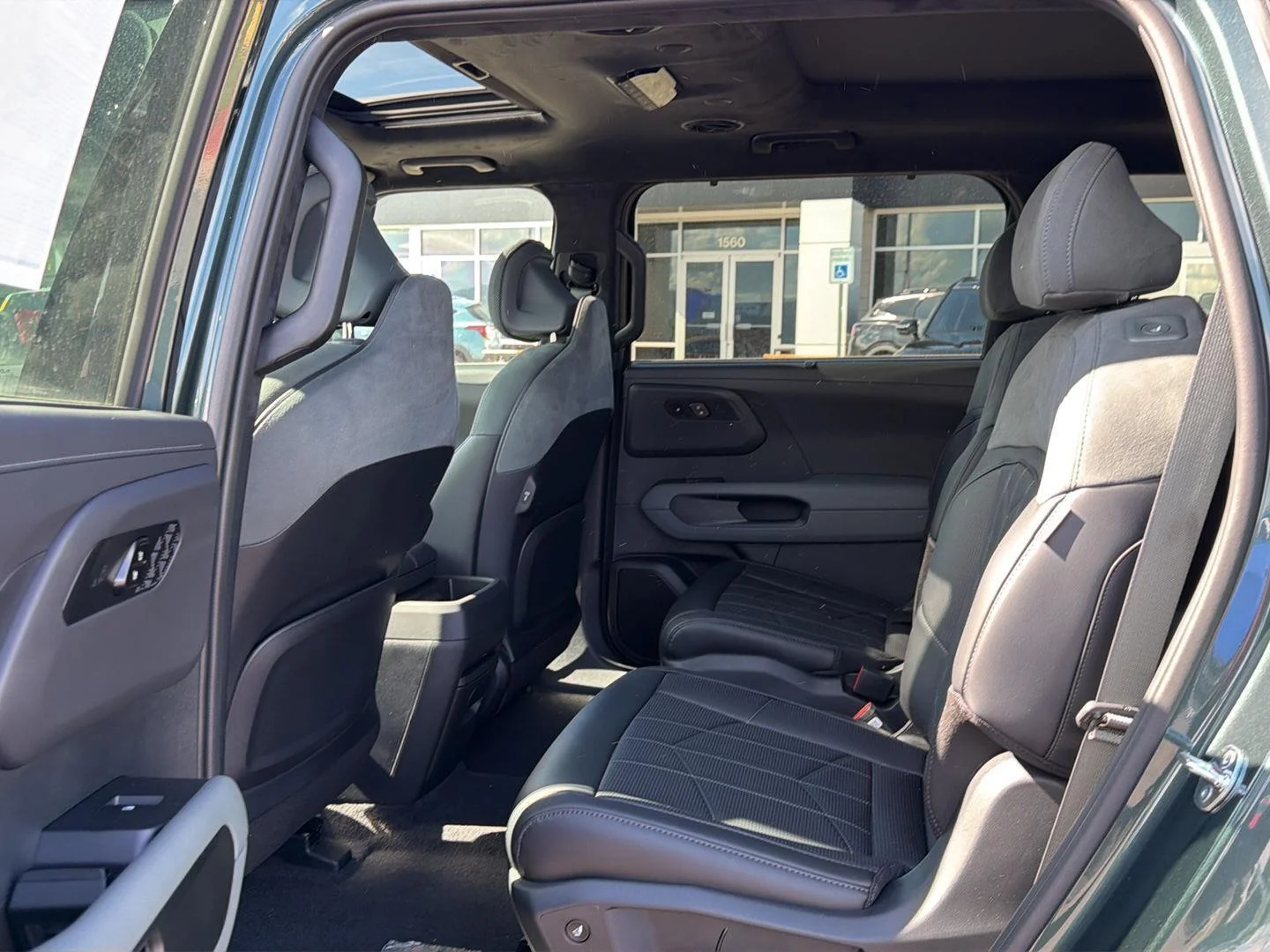 New 2027 Black Jade Green Kia X-Line SX-Prestige image 9