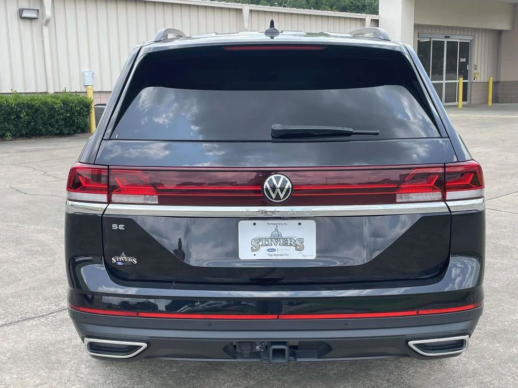 Certified Used 2024 Black Volkswagen 2.0T SE w/Technology image 4