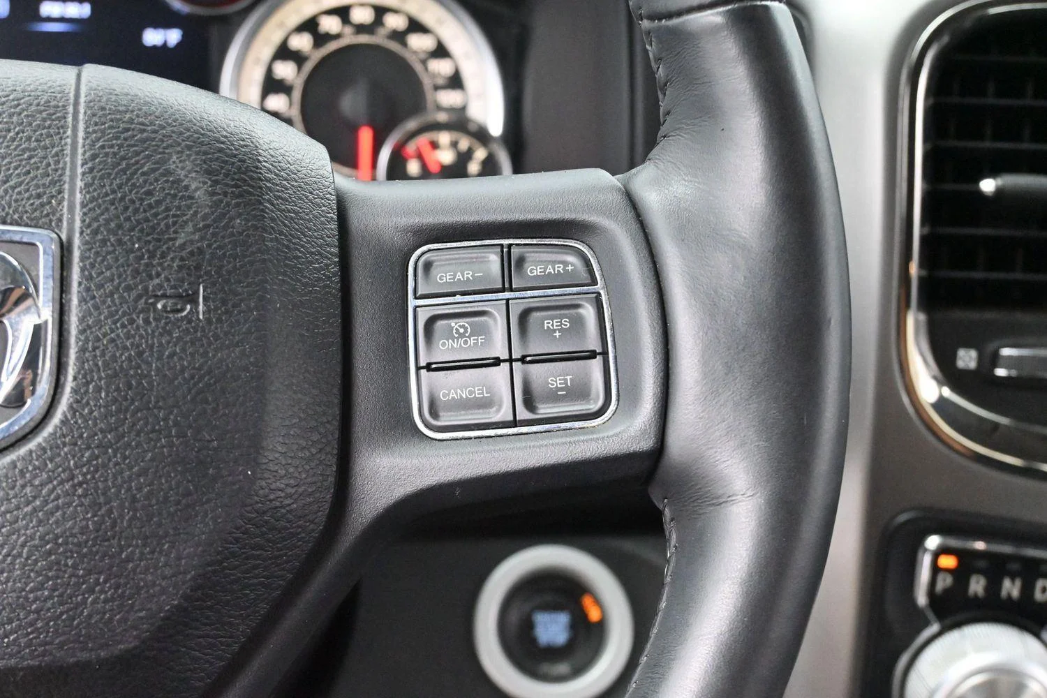 Used 2017 Granite Crystal Metallic Clearcoat Ram Sport image 15