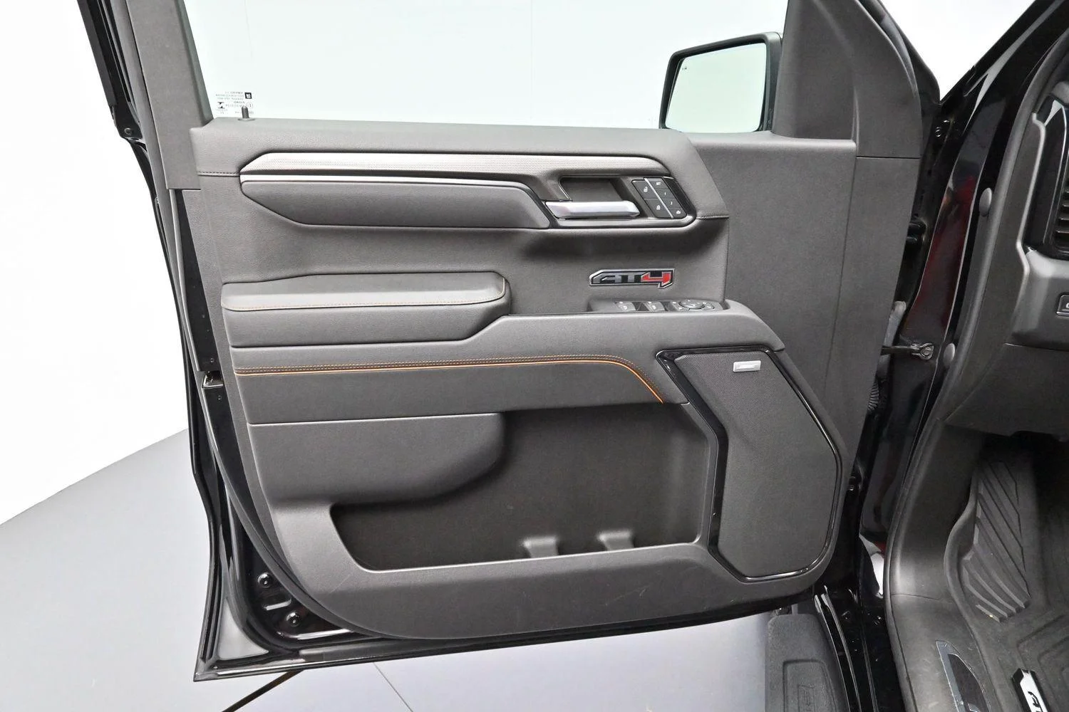Used 2023 Onyx Black GMC AT4 image 10