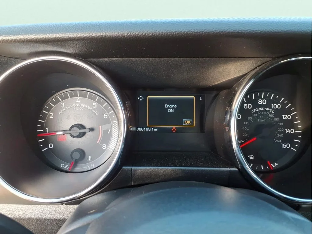 Used 2015 Black Ford GT Premium image 17