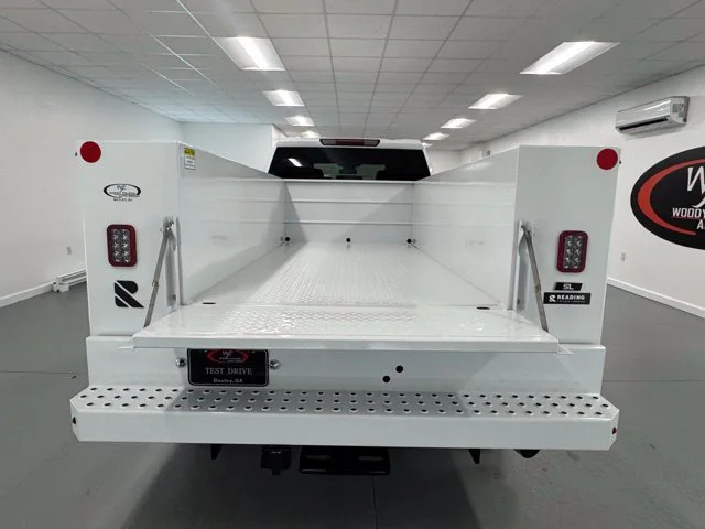 New 2026 Summit White GMC Pro image 7