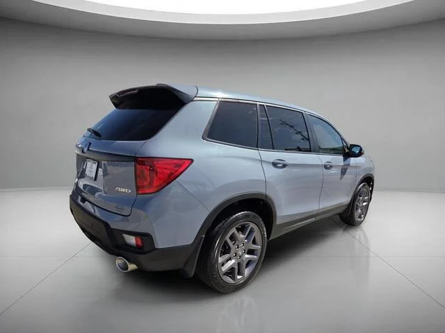 Certified Used 2023 Sonic Gray Pearl Honda EX-L image 5