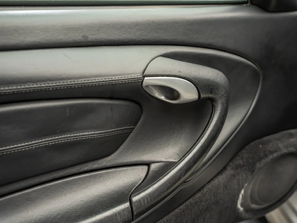 Used 2003 Arctic Silver Metallic Porsche  image 26