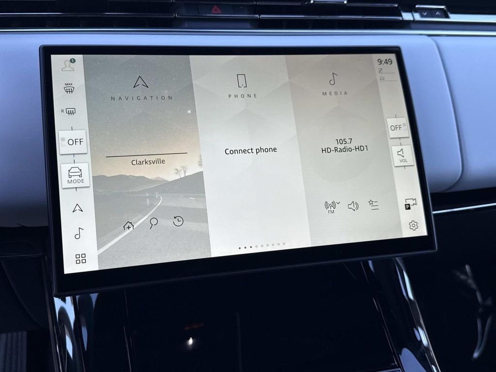 New 2026 Carpathian Grey LAND ROVER Dynamic SE image 3