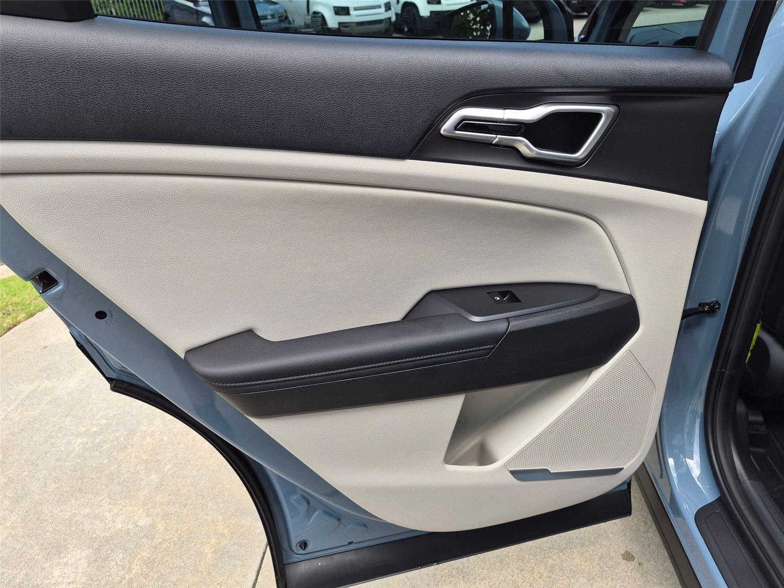 Used 2026 Heritage Blue Kia EX image 21