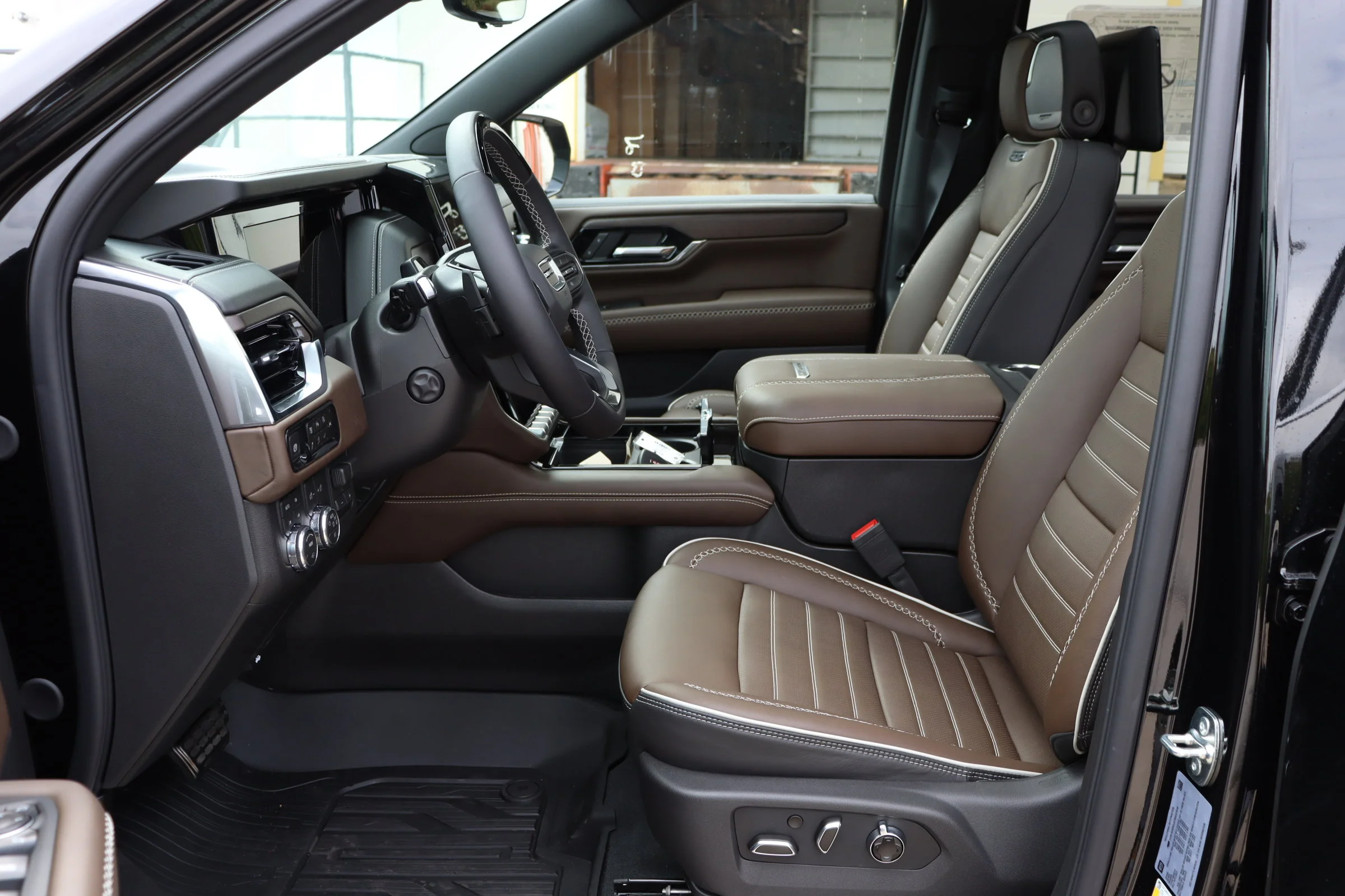 New 2026 Onyx Black GMC Denali Ultimate image 34