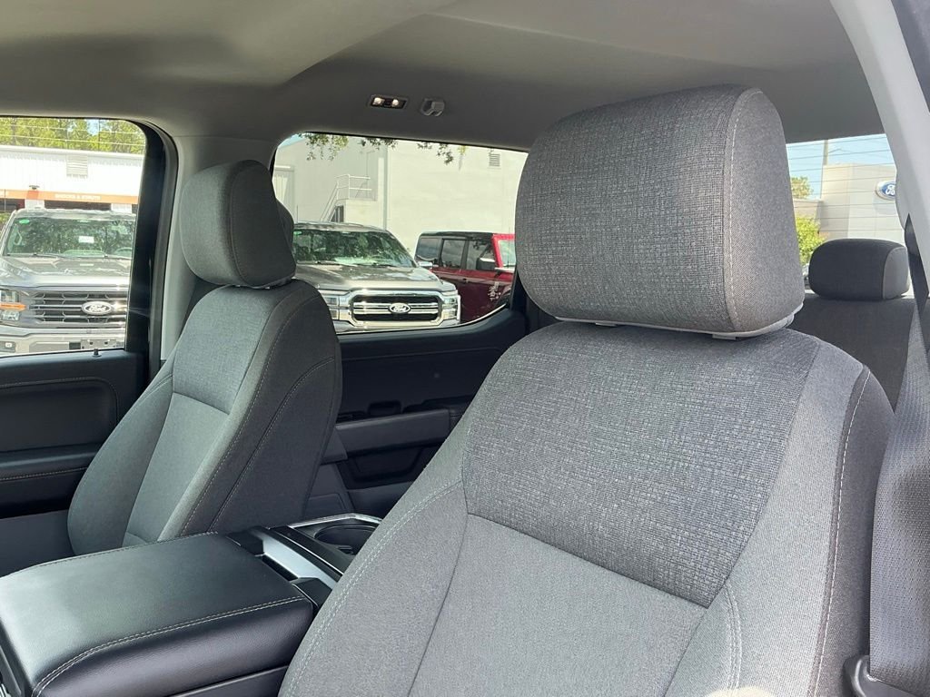 Used 2025 Black Ford XLT image 24