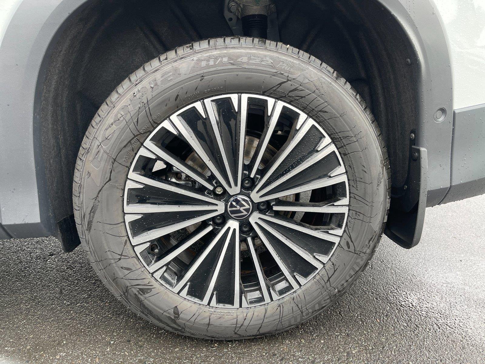 2026 Volkswagen Tiguan S - Photo 10