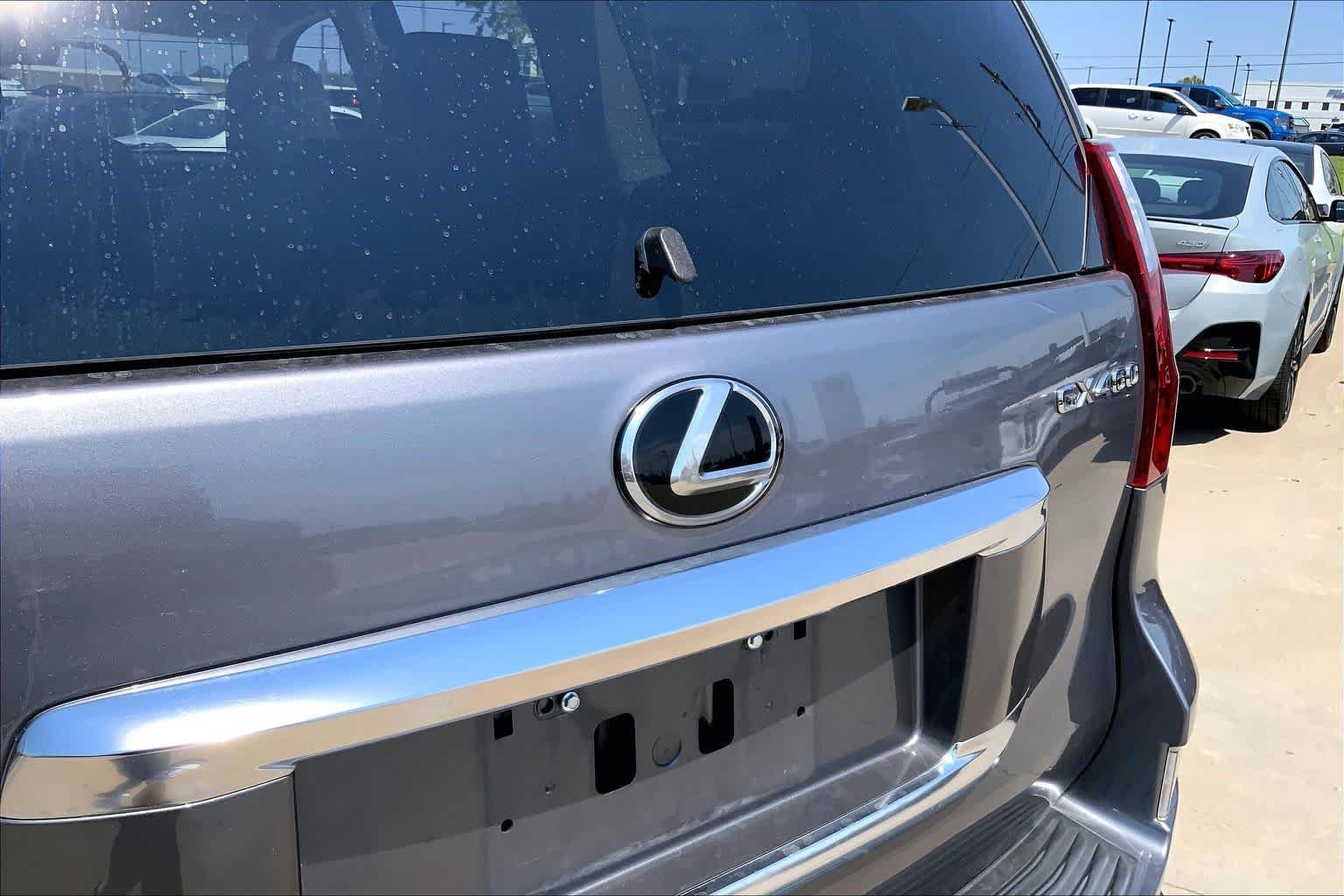 Used 2020 Nebula Gray Pearl Lexus Premium image 29