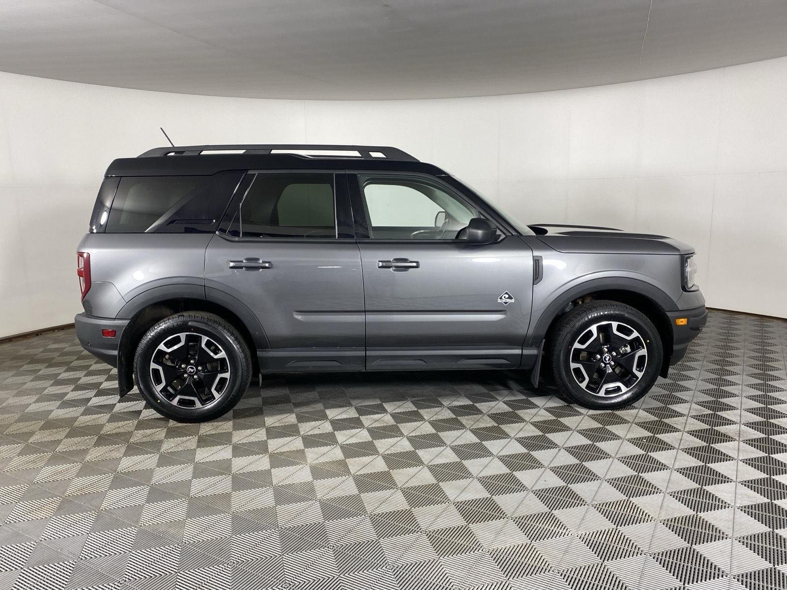 Used 2023 Carbonized Gray Ford Outer Banks image 10