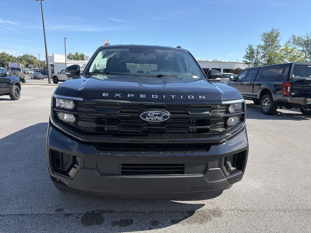 New 2026 Black Ford Active image 10