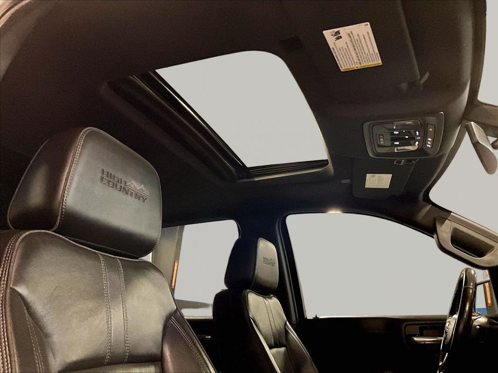 Used 2019 White Chevrolet High Country image 22