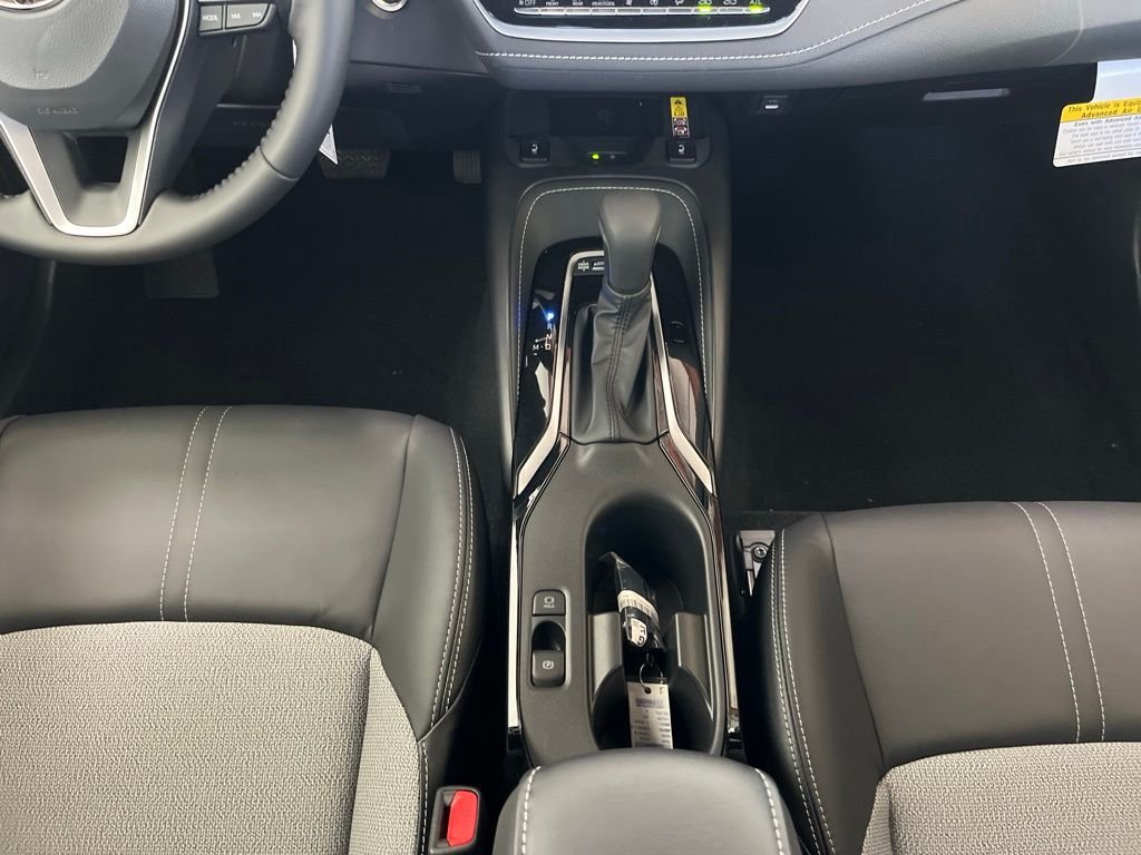 New 2026 Magnetic Gray Metallic with Midnight Black Metallic roof Toyota XSE image 10