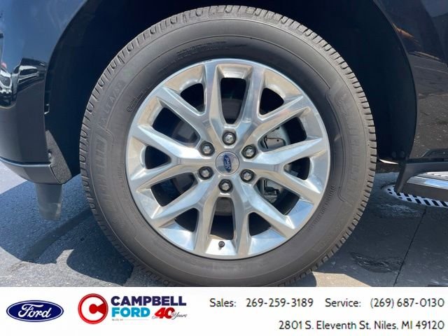 Used 2021 Black Metallic Ford XLT image 10
