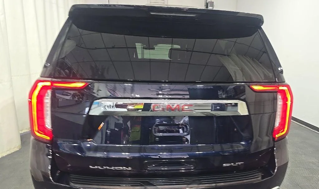Used 2023 Blue GMC SLT image 5