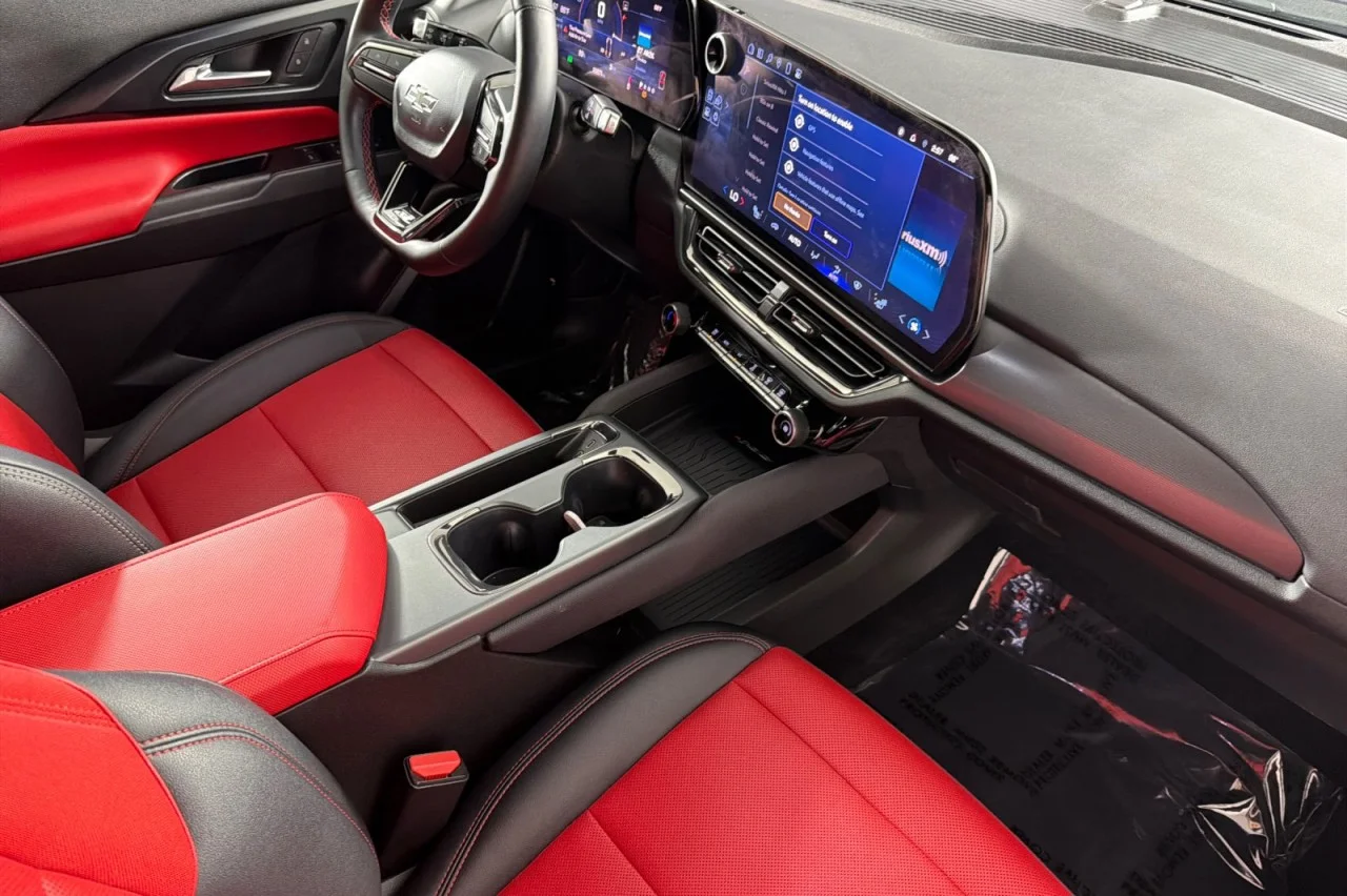 Used 2025 Black Chevrolet RS image 15