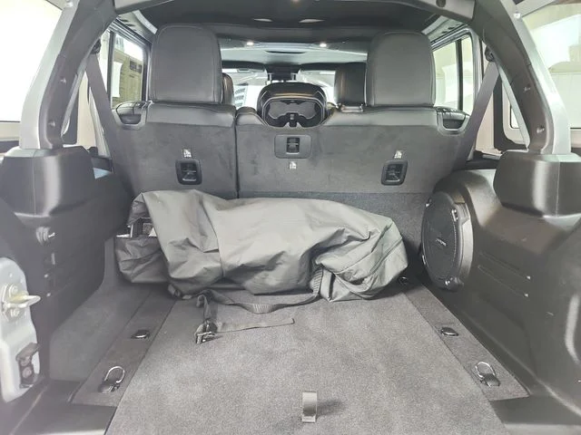 Used 2024 Silver Jeep Rubicon X image 46