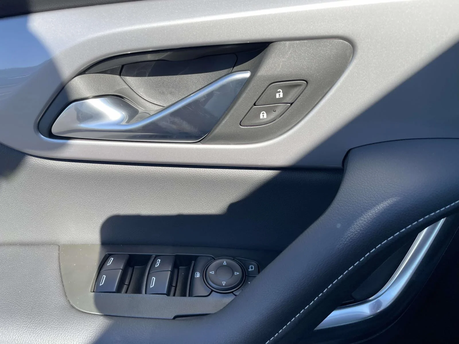 2026 Chevrolet Blazer 2LT - Photo 15