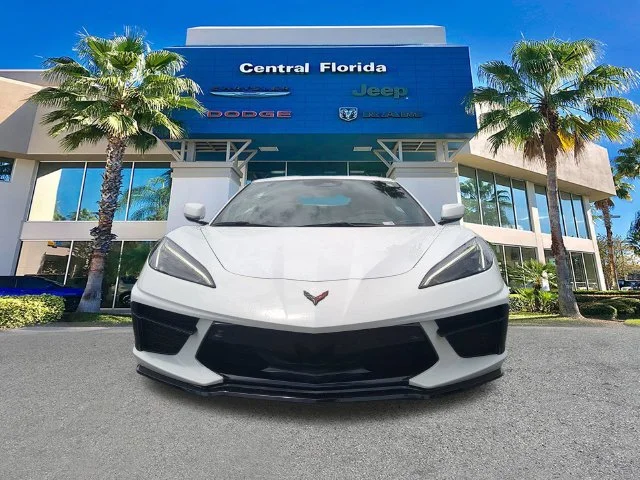 Used 2024 Arctic White Chevrolet 2LT image 3