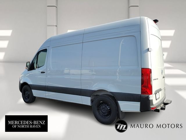 Used 2025 White Mercedes-Benz Cargo 144 WB image 5
