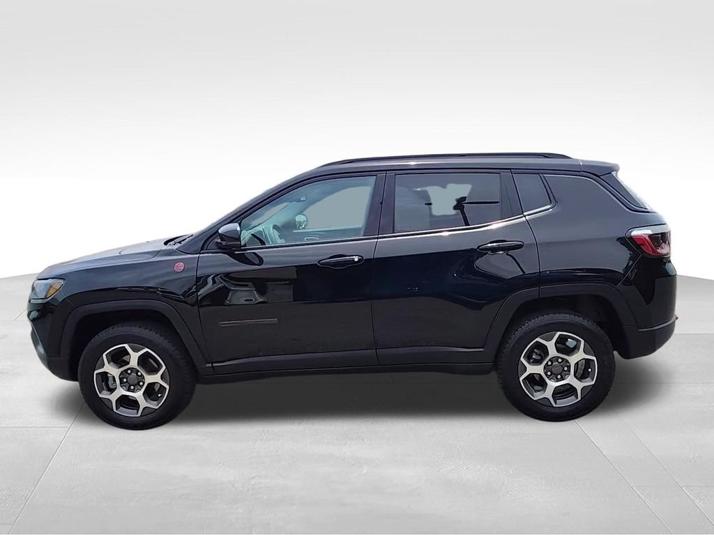 Used 2022 Black Jeep Trailhawk image 5