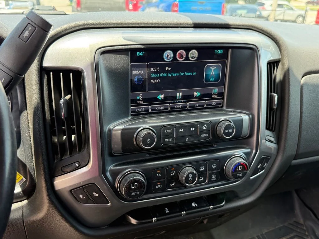 Used 2014 White Chevrolet LT image 20