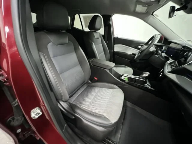 Certified Used 2025 Crimson Metallic Chevrolet LT image 26